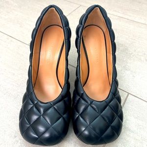 Bottega Veneta Quilted Padded Bloc
Pumps Nero (black) Size 37.5
